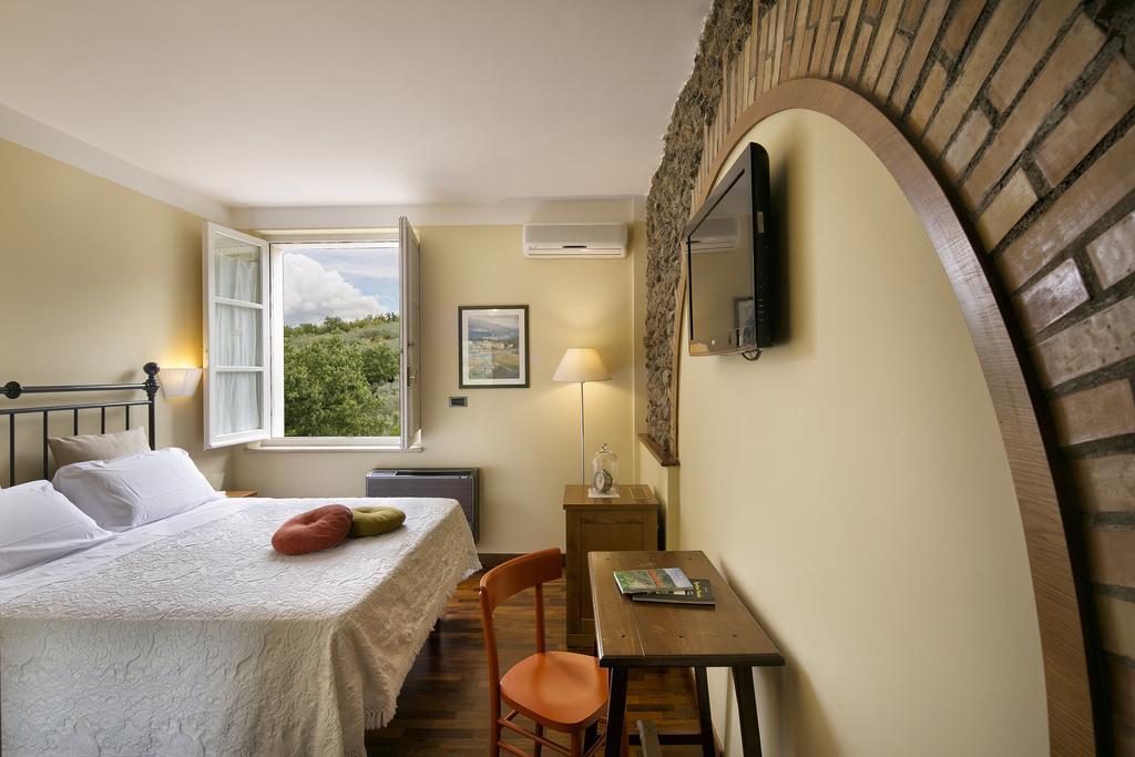 La Macchia Hotel Spoleto Exterior photo