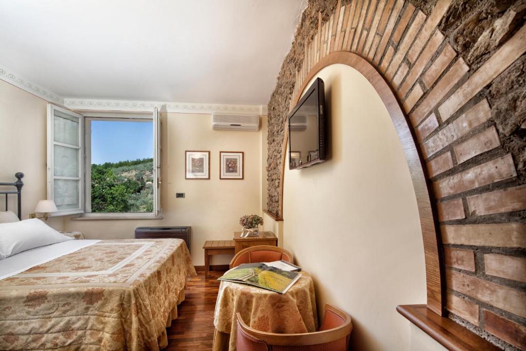 La Macchia Hotel Spoleto Room photo